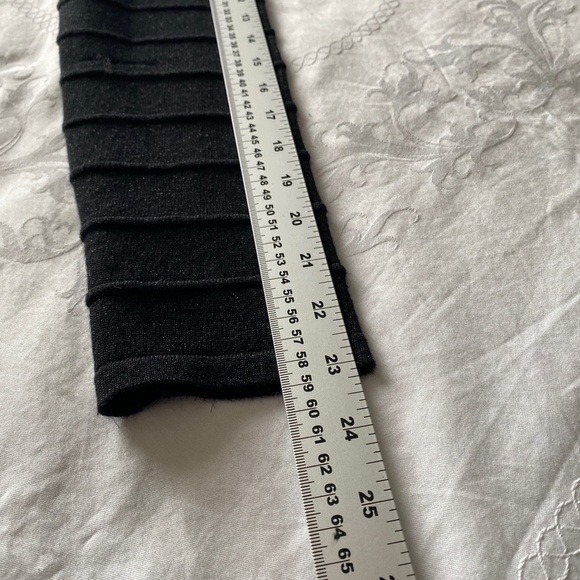 Suzy Shier Women's Black Sparkle Short Open Front Cardigan Size Medium - Picture 7 of 9